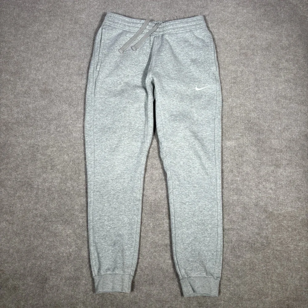 Nike‎ Sportswear Club Fleece Sweatpants Mens S Gray Tapered Jogger Embroidered